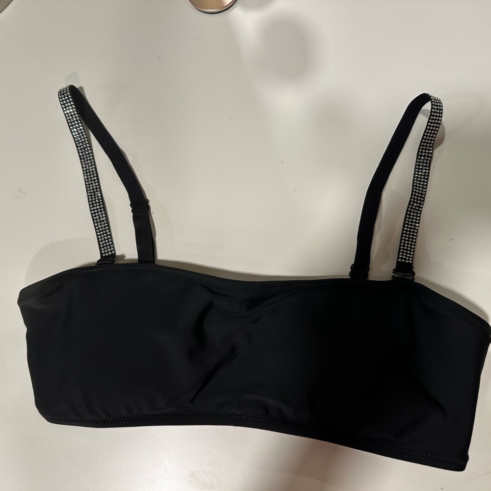 NWT Kendall and Kylie Bikini Top